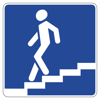 Дорожный знак 6.6 «Подземный пешеходный переход» (металл 0,8 мм, II типоразмер: сторона 700 мм, С/О пленка: тип В алмазная)